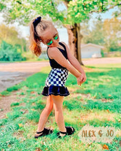 Load image into Gallery viewer, Ruffled Shorts(nb-9/10)*Click to see print options*
