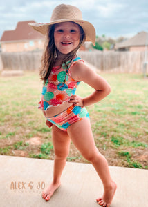 Beach Waves Top w/Bottoms Swim Set(Nb-9/10)*Click to see print options)