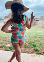 Load image into Gallery viewer, Beach Waves Top w/Bottoms Swim Set(Nb-9/10)*Click to see print options)
