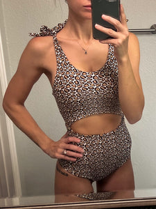 Adult Two Piece/One Piece Reversible Swim(XS-L)
